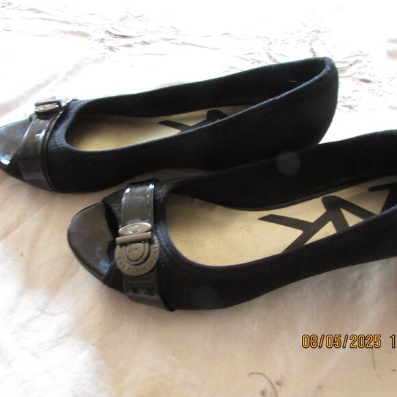 Anne Klein open Ted shoes - Picture 1 of 4